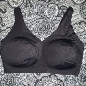 Black lounge bra